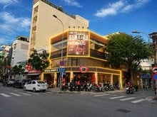 Hình ảnh Bán nhà GÓC 2MT 45 Lý Chính Thắng - MT 13.5m, đang cho Highlands thuê