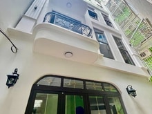 Hình ảnh Giảm sâu nhà Văn Cao, Ba Đình 30m, 5 tầng, 1 nhà ra phố, nhỉnh 6ty.