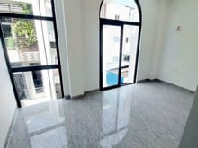 Hình ảnh Bán gấp nhà hẻm xe hơi Lê Thánh Tôn Q7 4,9m x 8m 3PN 3WC có Sổ hồng
