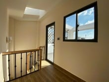 Hình ảnh Nhà đẹp Lâm Văn Bền  5,5m x 7m 3PN 3WC có SHR ở ngay
