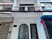 Hình ảnh Bán gấp nhà mới đường Trần Đình Xu, quận 1, 4 tầng, giá 2 tỷ 150 triệu