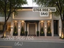 Hình ảnh Vị trí Đẹp 2 THI SÁCH QUẬN 1 DT 8.2x20m Trệt Lửng Giá thuê 200 triệu