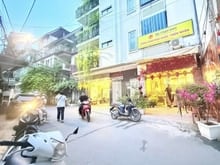 Hình ảnh Nguyễn Chí Thanh – Ba Đình – 71 M2 – 5 Tầng – MT 6 M – Giá 33.1 Tỷ.