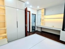 Hình ảnh Cần bán nhà ngõ Đội Cấn, giá 33 tỷ, gần 106m2x4T rộng rãi