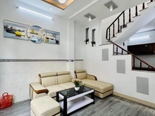 Hình ảnh Bán gấp nhà hẻm xe hơi Bàu Cát 8 Q. Tân Bình 3,8mx8,8m 3PN 3WC ở ngay