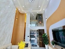 Hình ảnh Nhỉnh 13 tỷ có nhà 6 lầu đẹp ngang 4.3m 73m2 hẻm 183 Nguyễn Văn Khối.