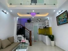 Hình ảnh Nhà hẻm Hoàng Văn Thái 3,5m x 6m 2PN 2WC vào ở ngay