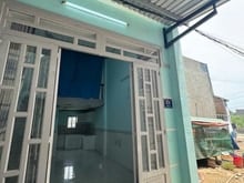 Hình ảnh Cần bán căn nhà cấp 4 4x10 gác lửng bao sơn sửa hết nhà