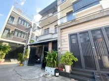 Hình ảnh Nhà đúc 3 tầng góc 2 mặt tiền hẻm xe hơi Nguyễn Văn Quá Quận 12, 5,1tỷ