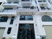 Hình ảnh Nhà Phố XÂY DỰNG MỚI CÓ THANG MÁY - Ngay Phú Mỹ Hưng Hoàng Quốc Việt