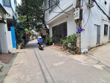 Hình ảnh Phố Bát Khói Long Biên – 66 M2 – 6 Tầng – MT 5.1 M – Giá 13.8 Tỷ.