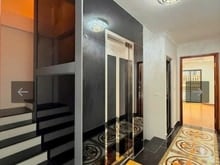 Hình ảnh Nhà Cầu Giấy -5tầng thang máy-7phòng -51m-mặt tiền rộng-tặng nội thất