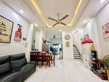 Hình ảnh Bán Nhà 1 Trệt 2 Lầu Đường Tân Hòa 2 Phường Hiệp Phú Quận 9