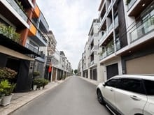 Hình ảnh Hơn 9 tỷ - 4 tầng 100m2 9 phòng Nguyễn Văn quá- Đông Hưng Thuận Q12