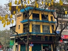 Hình ảnh Cho thuê Gấp Nhà Lô góc Ngã Tư Hoàn Kiếm(Cafe - thời trang- showroom)