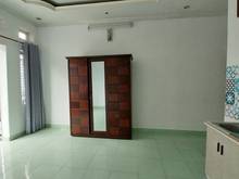 Hình ảnh Cho thuê phòng trọ có nội thất 30m2, ban công đường Bình Lợi, giá 5tr