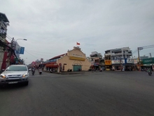 Hình ảnh Hàng hiếm, Chợ Thủ Đức, chỉ hơn 2 tỷ có nhà 50m2, shr,kqh