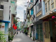 Hình ảnh Cho thuê nhà giá rẻ 1T3L hẻm xe hơi Phan Đình Phùng. Gần Q1