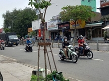Hình ảnh Bán căn Nhà duy nhất góc 2MT Đường lớn Lũy Bán Bích. Bề ngang 10m.