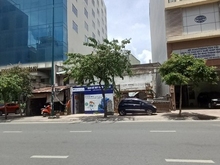 Hình ảnh Bán nhà tiện xây Văn phòng ngay cửa ngõ sân bay TSN. 12,15x27m. 75 tỷ