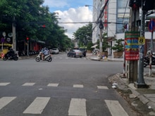Hình ảnh NHÀ 3 T MẶT TIỀN ĐƯỜNG SỐ 1, VỈA HÈ 5M, Khu Tên Lửa,Bình Trị Đông B