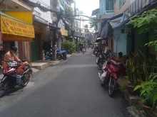 Hình ảnh Lạc Long Quân F5 Q11 hẻm 4m thông 4 tầng Nhà phân lô công nhận đủ