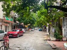Hình ảnh Bán nhà 5 tầng Nguyễn Xiển, vị trí cực đẹp 3 ô tô tránh, vỉa hè rộng