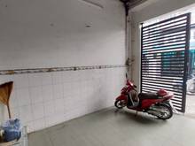 Hình ảnh Bán nhà 2 tầng ngay chợ Thủ Đức, Trường Thọ, 82m2, có thu nhập sẵn.
