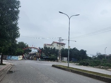 Hình ảnh nhà 2 tầng 100m- Mặt phố Nguyễn Quý Trị -Kiêu Kỵ- Vỉa hè- Kinh doanh