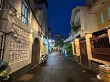 Hình ảnh Xe tải tới nhà xe hơi quay đầu - Ngang 6m - Tân Mỹ Quận 7 - 9.35 tỷ