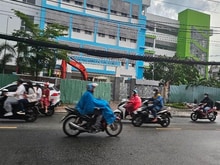 Hình ảnh Nhà 4 Tầng Quận 10 - Hẻm thông thoáng - Xây kiên cố, thoáng mát