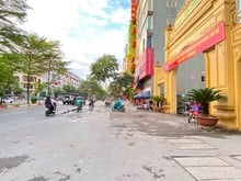 Hình ảnh Mảnh đất vàng chỉ 22 tỷ nhỉnh Xuân Thuỷ: dt140m2, mt7.3; nở hậu