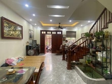 Hình ảnh +Bán nhà-Hoa Lâm -Việt Hưng-LB -Diện Tích 60M2. -Nhà 4 Tầng. -Mặt Tiền