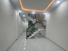 Hình ảnh Gần HXH 44m2(3x14m nở hậu 4.3m)  3 tầng btct 4 PN CMT8, p11, q3