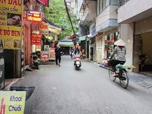 Hình ảnh Mặt ngõ Lê Thanh Nghị (ng.75 Giải Phóng) 4 tầng, 42m, ngõ rộng, 8.x tỷ