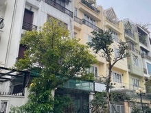 Hình ảnh Bán nhà Phân lô ô tô Trần Kim Xuyến, Yên hoà 80m2,5T giá hơn 33 tỷ