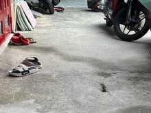 Hình ảnh Quận 7 bán nhà sổ hồng ngang 3 có 2 phòng ngủ gần cầu Phú Mỹ, 2.x tỷ