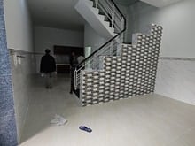 Hình ảnh Cho thuê nhà nguyên căn, 3 phòng ngủ, diện tích 195m2, q.Bình Tân