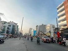 Hình ảnh Nhà Mặt Tiền Lô Góc Cách Mạng Tháng Tám