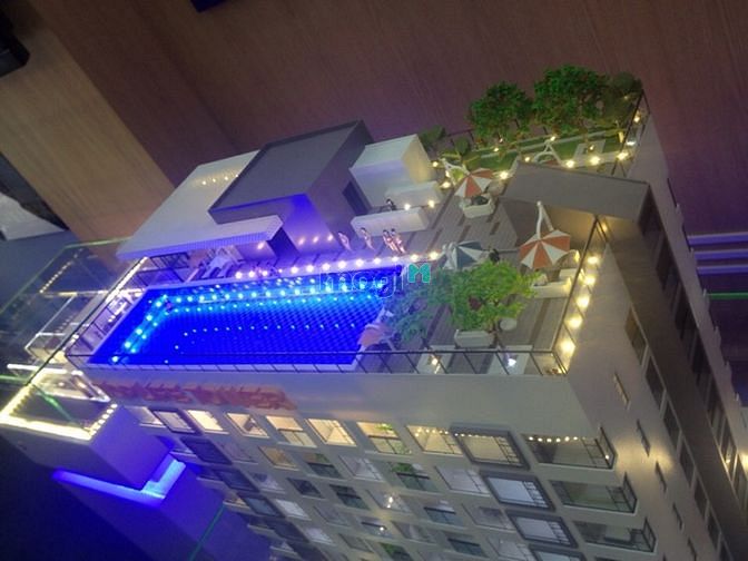TOPLIFE TOWER