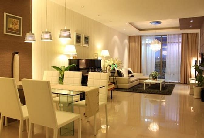 USilk Apartment