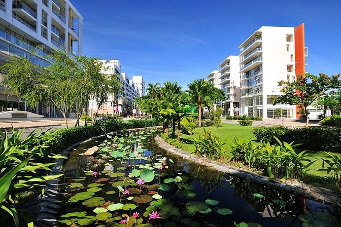 Garden Plaza 1
