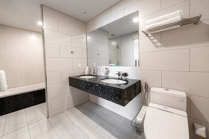 Waterina Suites