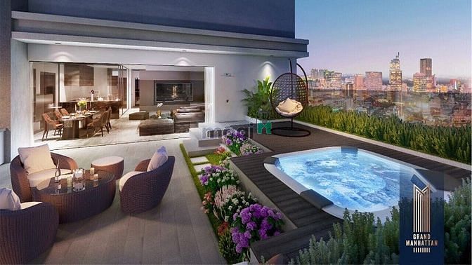 The Grand Manhattan