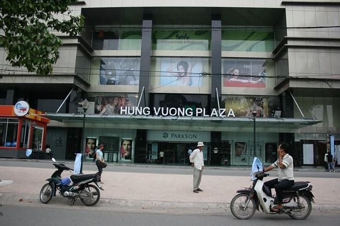 Hùng Vương Plaza