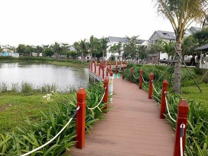 Park Riverside Premium