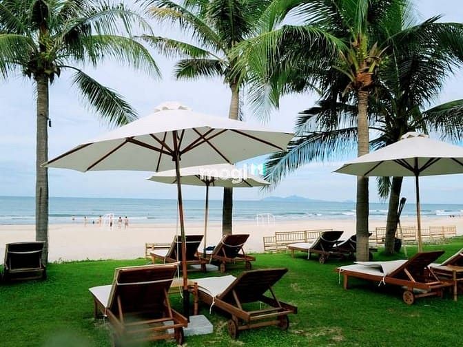 Olalani Resort and Condotel