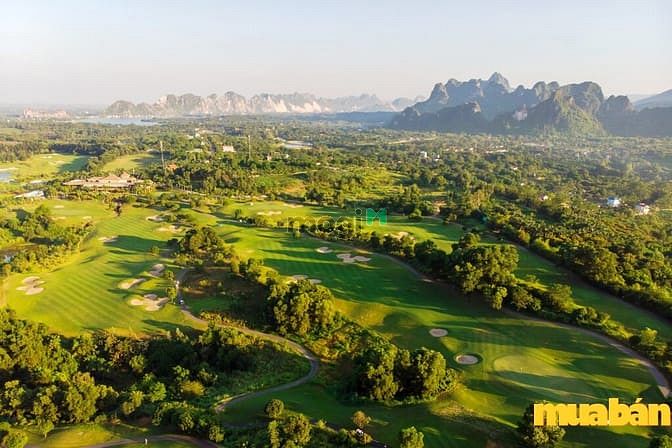 Wyndham Sky Lake Resort & Villas