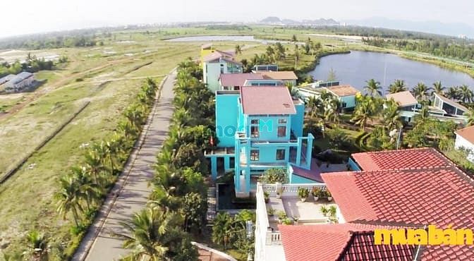 Coco Center House