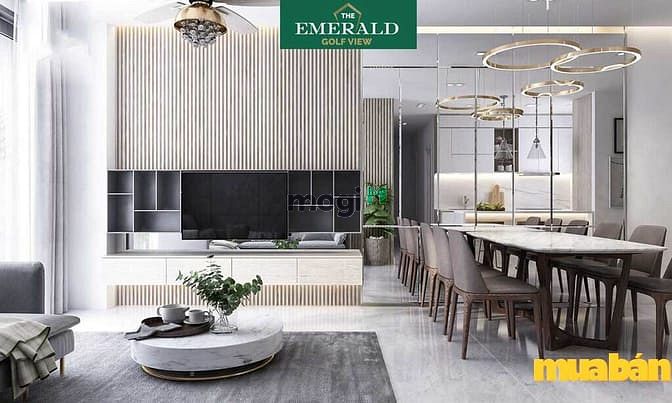 The Emerald Golf View